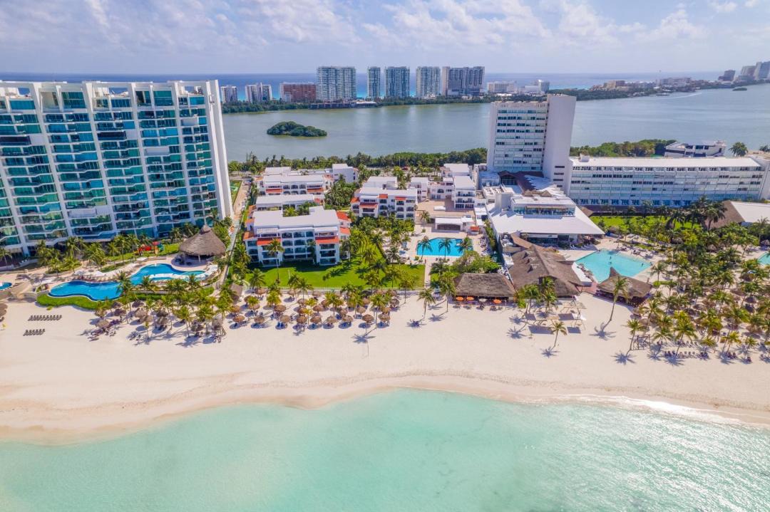 Photo of Others in Punta Cancun