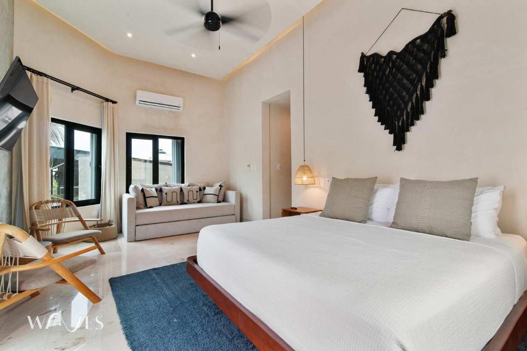 Photo of Bedroom in 12th Street