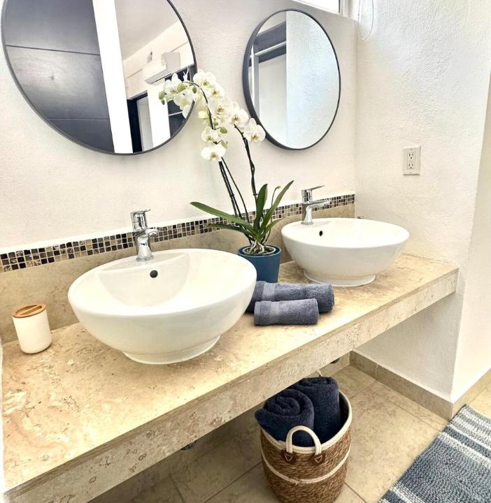 Photo of Bathroom in Jacinto Pat