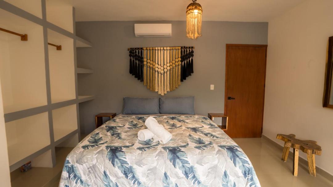 Photo of Bedroom in 12th Street