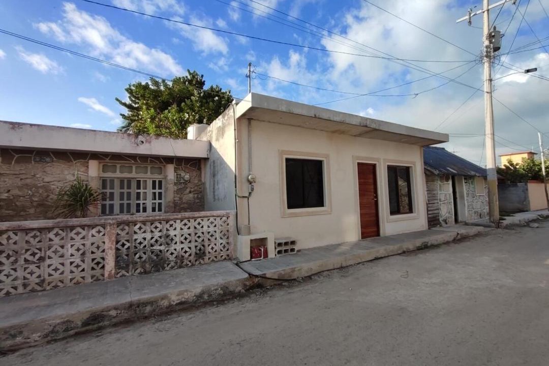 Photo of Buildings in Rio Lagartos
