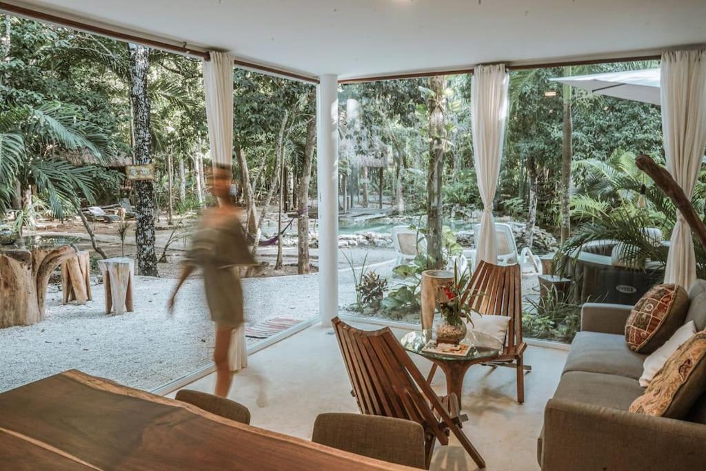 Photo of Livingroom in Chemuyil