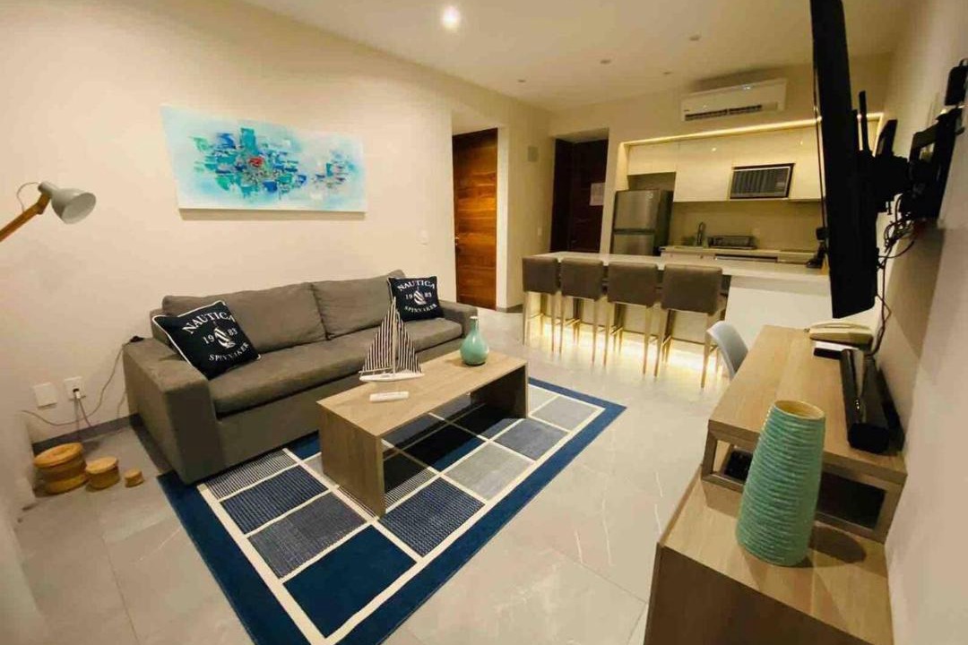 Photo of Livingroom in Downtown