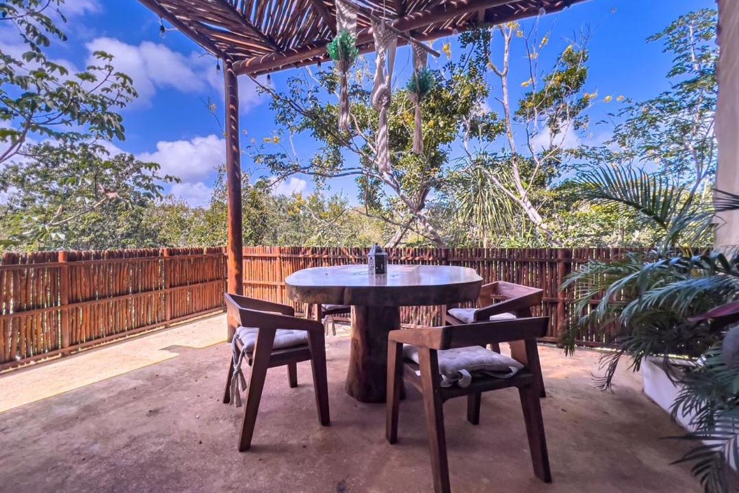Photo of Patio Balcony in Chemuyil
