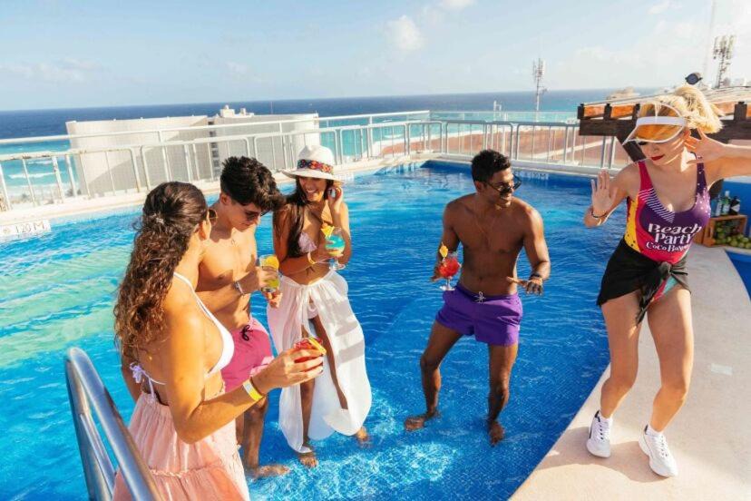 Photo of Patio Balcony in Punta Cancun