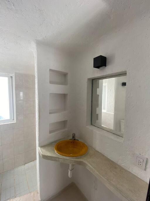 Photo of Bathroom in Playacar Fase I