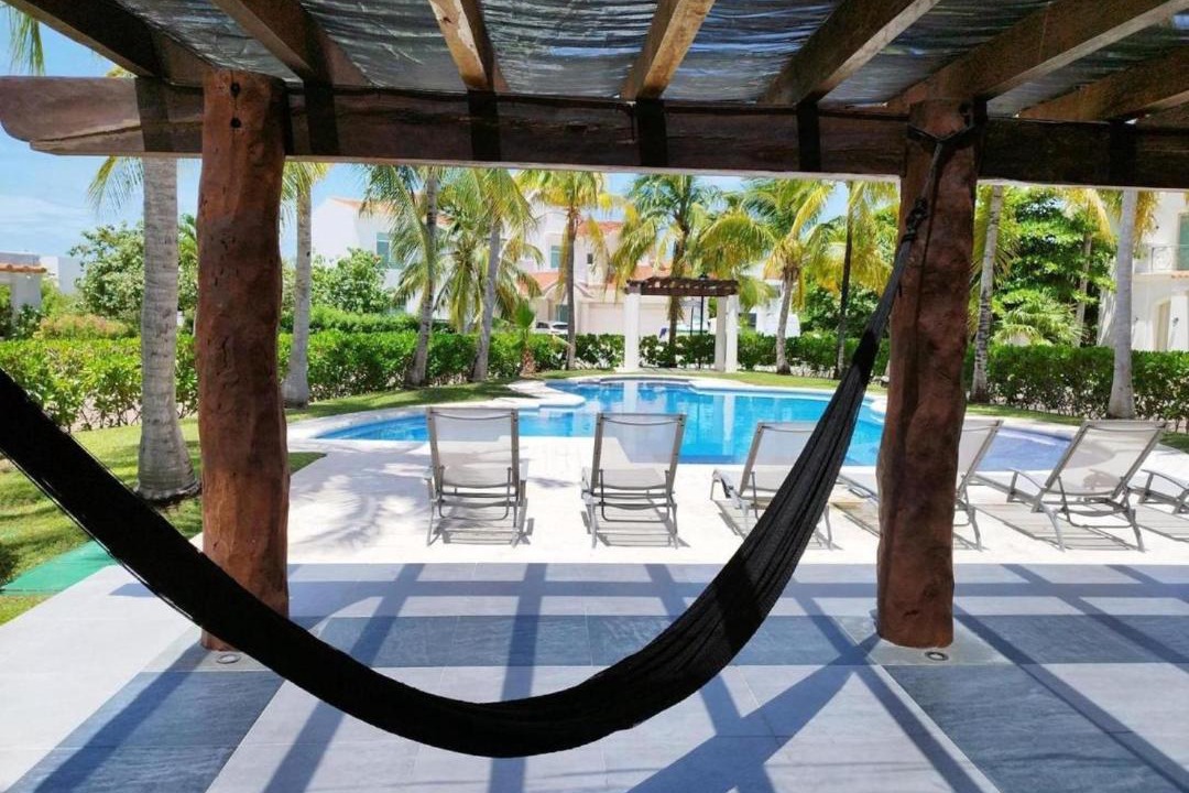 Photo of Patio Balcony in La Isla