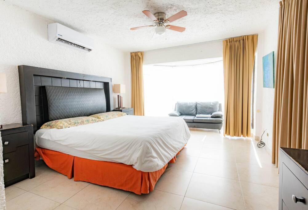 Photo of Others in Zona Hotelera