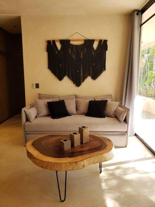 Photo of Livingroom in Chemuyil