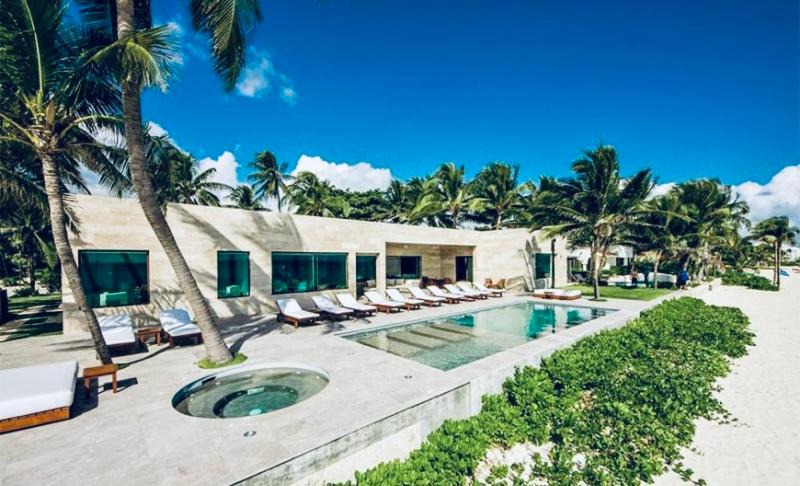 Photo of Outdoor in Playacar Fase I