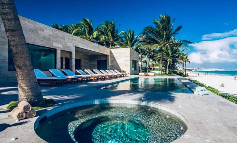 Photo of Outdoor in Playacar Fase I