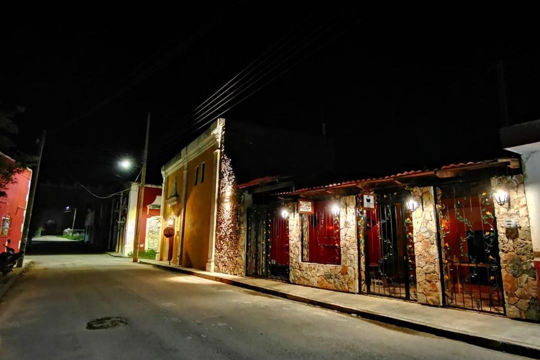 Photo of Buildings in Thosuco