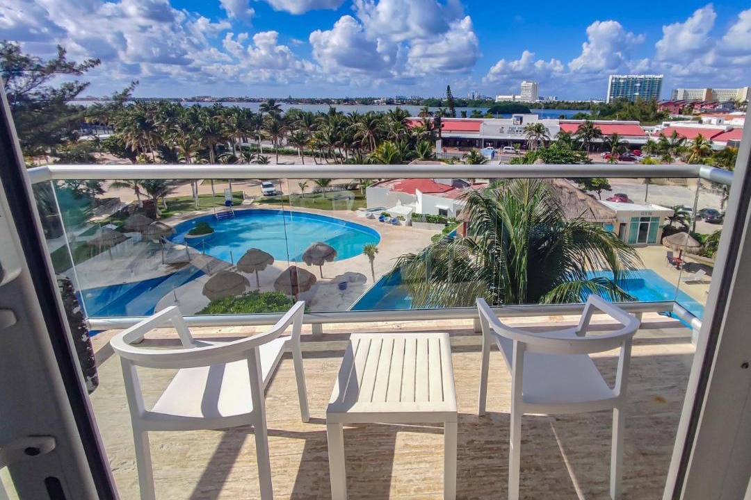 Photo of Patio Balcony in Punta Cancun