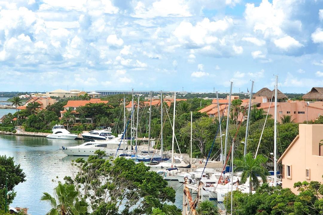 Photo of Others in Puerto Aventuras