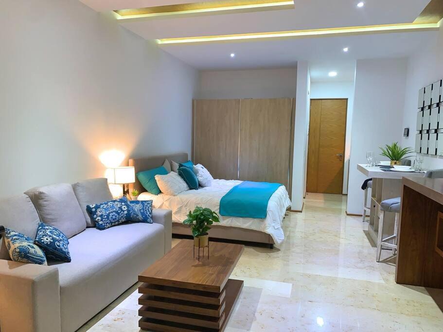 Photo of Livingroom in Downtown