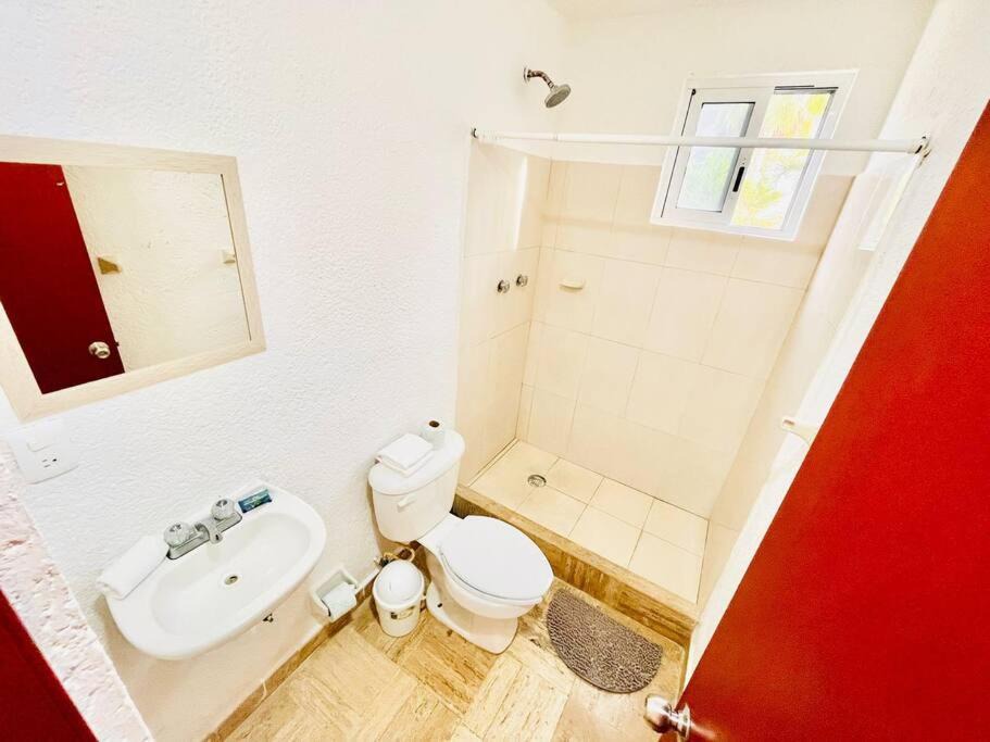 Photo of Bathroom in Zona Hotelera
