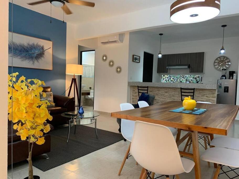 Photo of Livingroom in Jacinto Pat