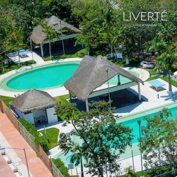 Photo of Outdoor in Jacinto Pat