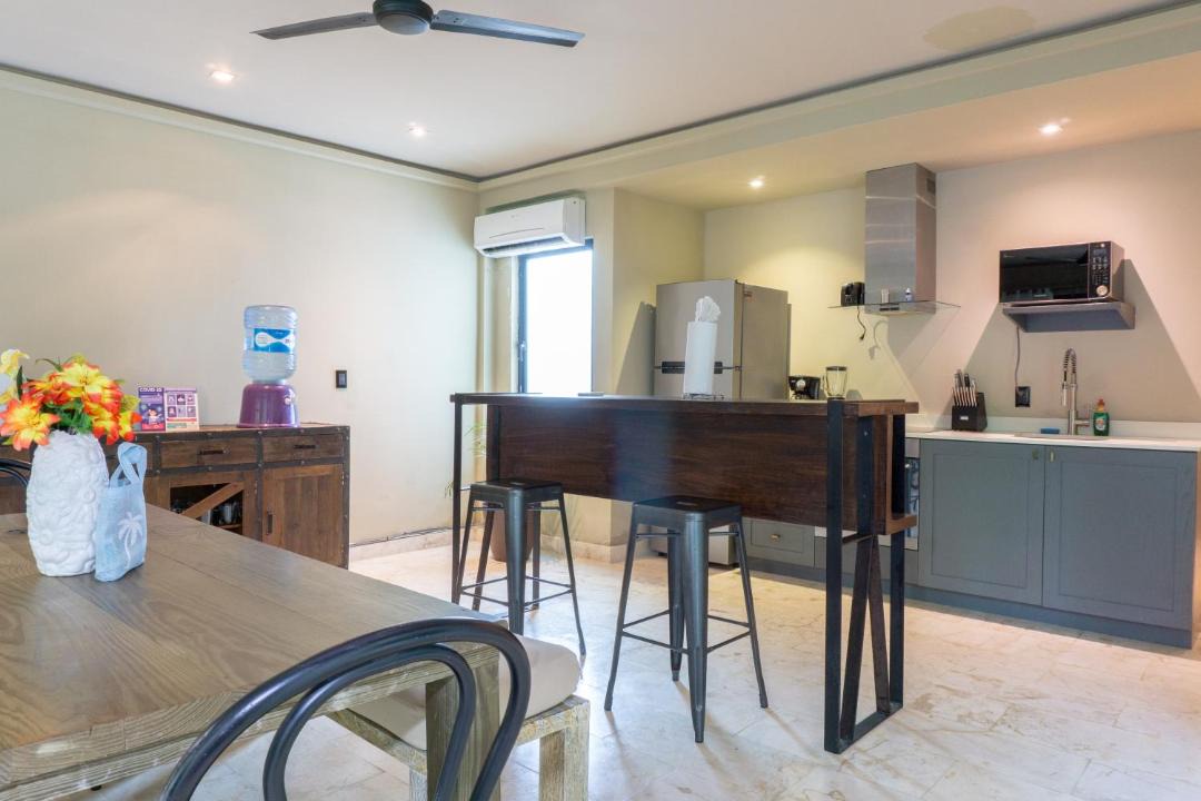 Photo of Livingroom in Downtown