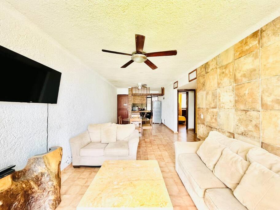 Photo of Livingroom in Zona Hotelera