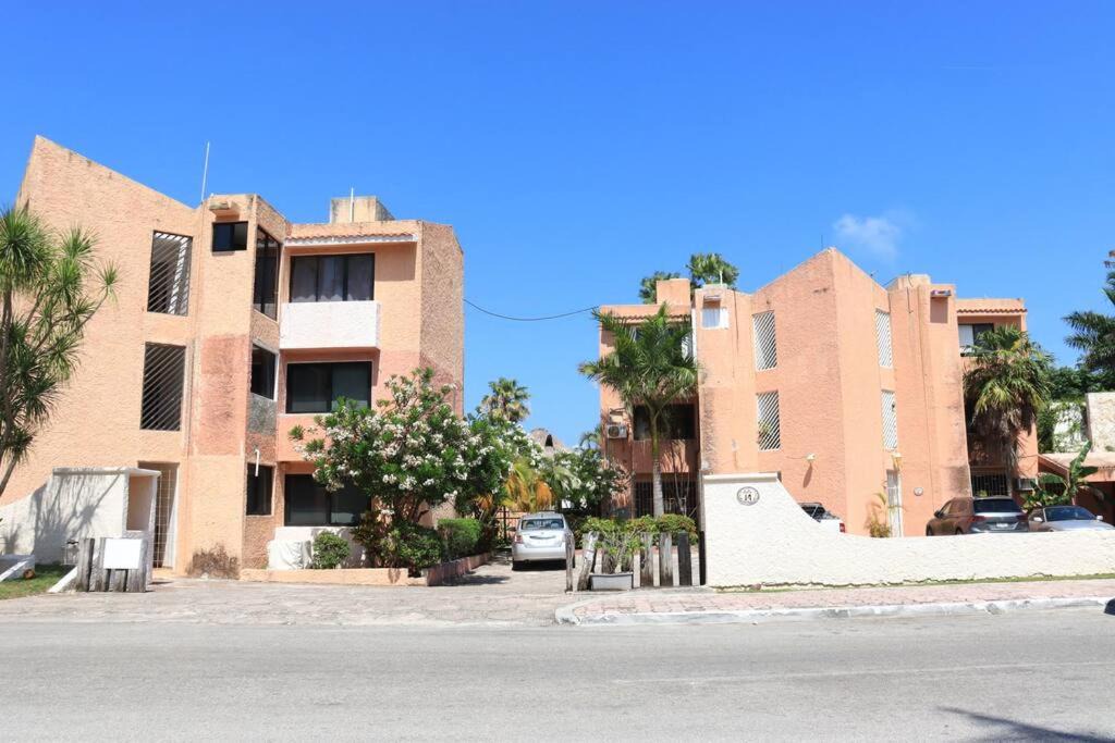 Photo of Buildings in Zona Hotelera