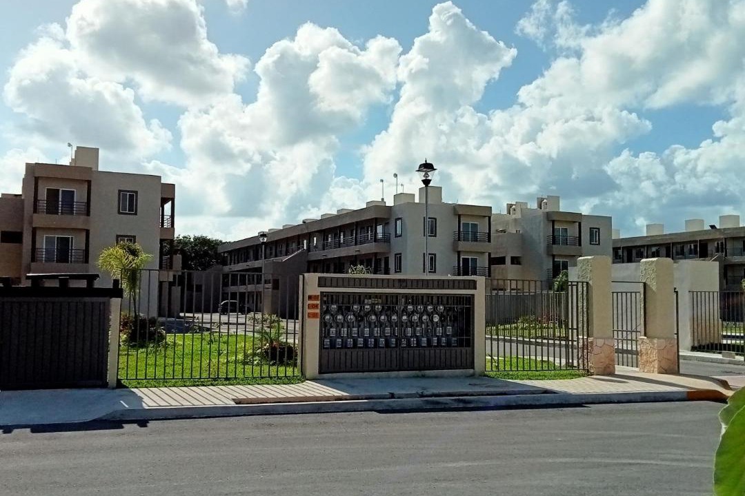 Photo of Buildings in Puerto Juarez