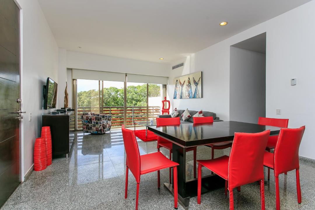 Photo of Livingroom in Downtown