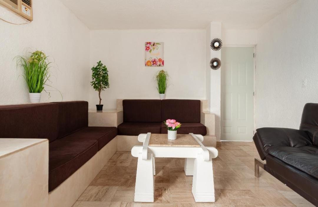 Photo of Livingroom in Zona Hotelera