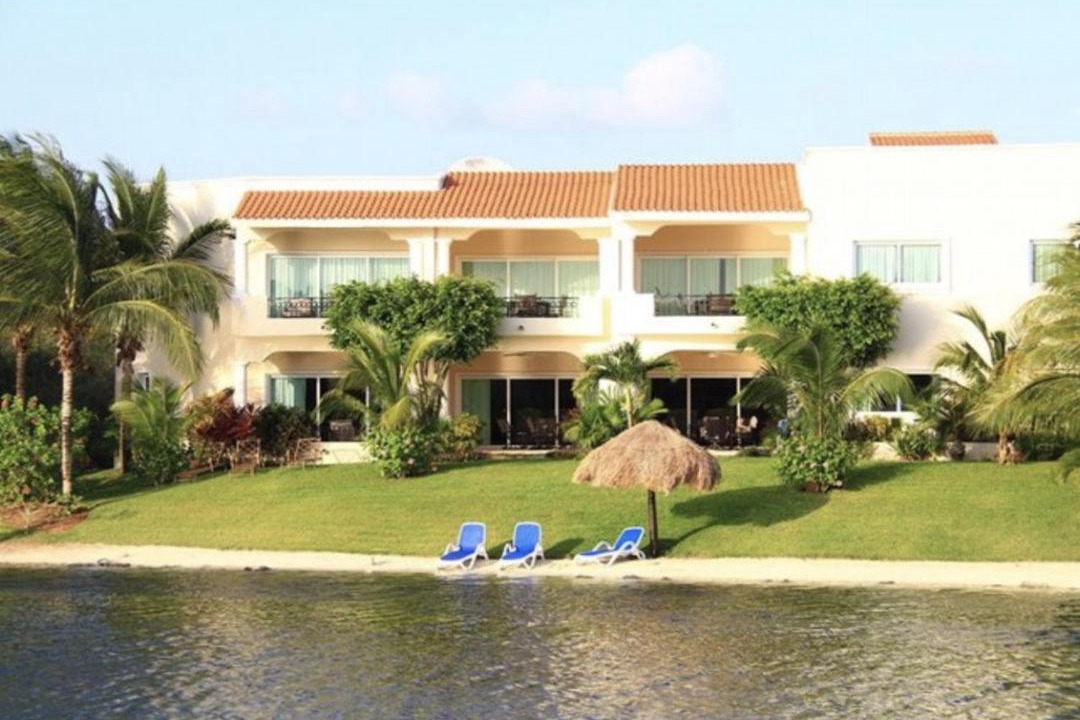 Photo of Others in Puerto Aventuras