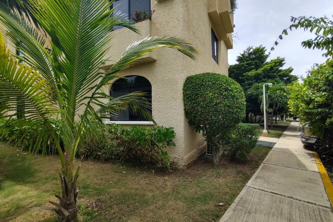 Photo of Buildings in Puerto Juarez
