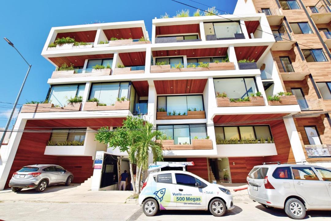 Photo of Buildings in Zazil-ha
