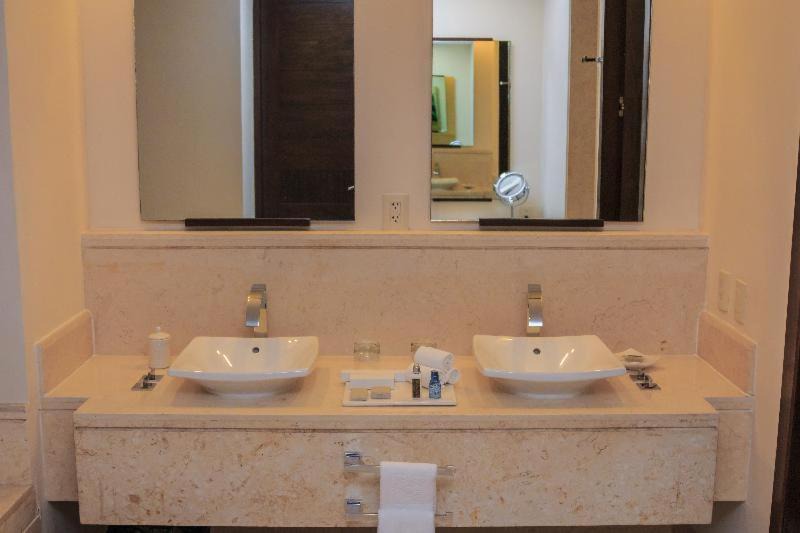 Photo of Bathroom in Villa Juarez
