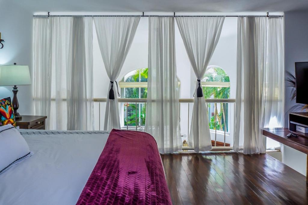 Photo of Bedroom in Downtown