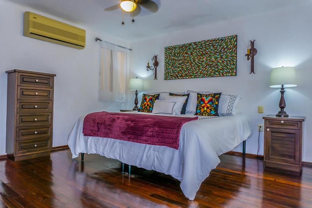 Photo of Bedroom in Downtown