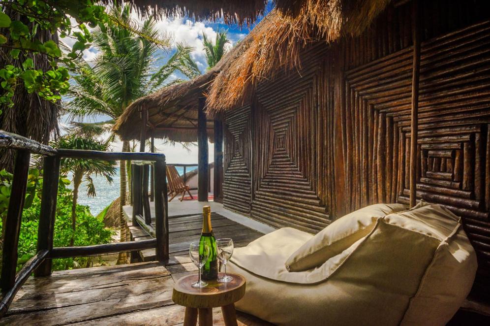 Photo of Patio Balcony in Soliman Bay