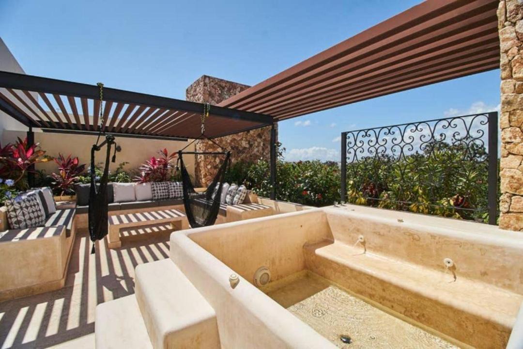 Photo of Patio Balcony in Zama