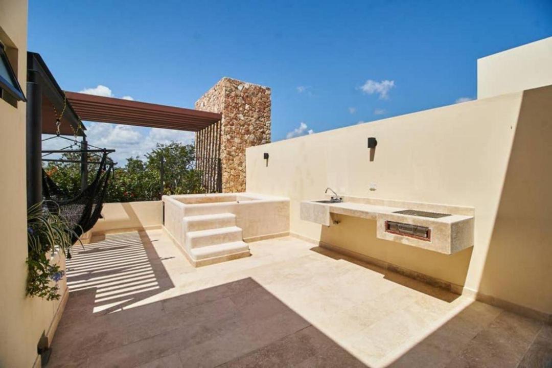 Photo of Patio Balcony in Zama