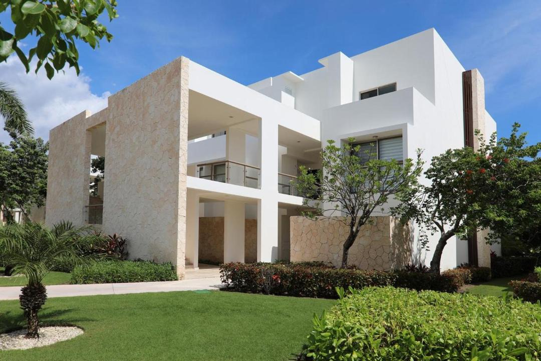 Photo of Buildings in Akumal