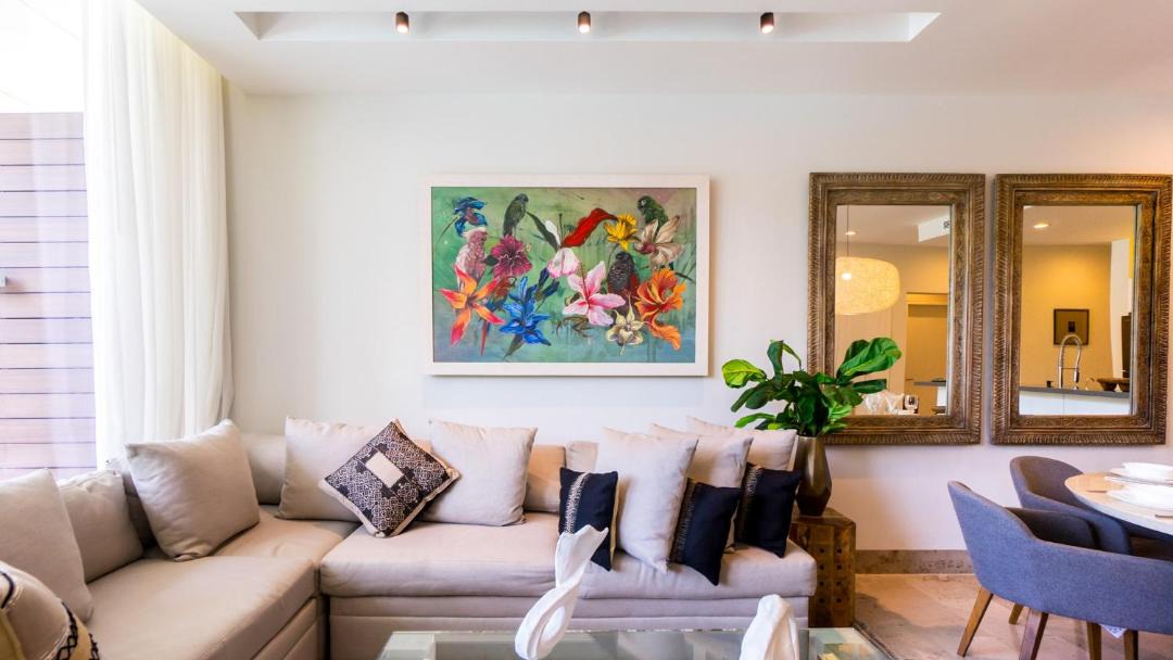 Photo of Livingroom in Downtown