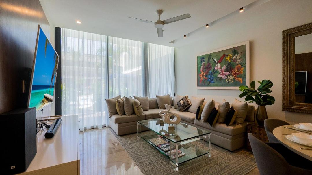 Photo of Livingroom in Downtown
