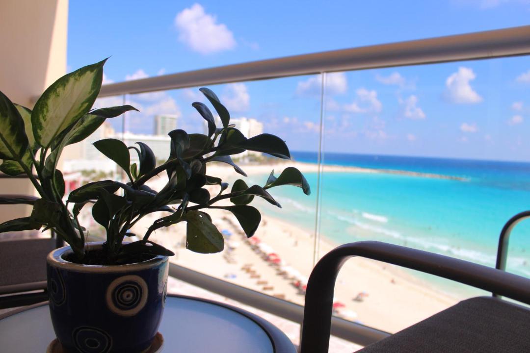 Photo of Patio Balcony in Punta Cancun