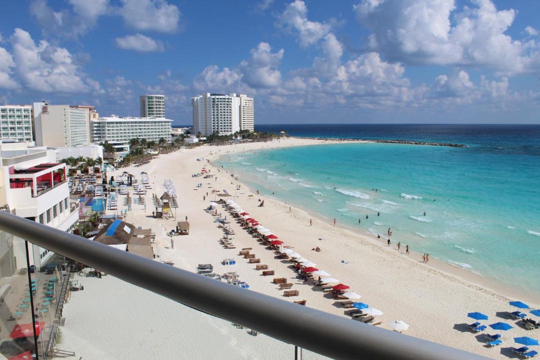 Photo of Others in Punta Cancun