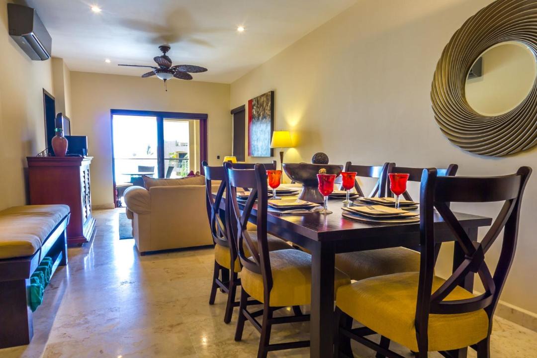 Photo of Livingroom in Downtown