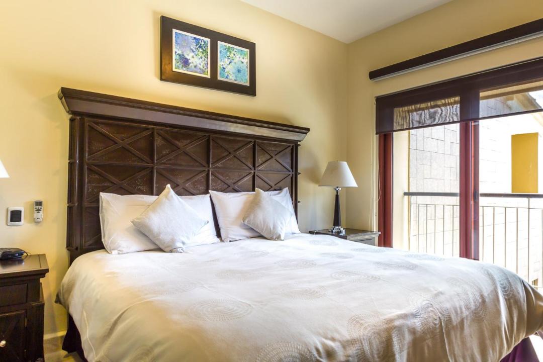 Photo of Bedroom in Downtown