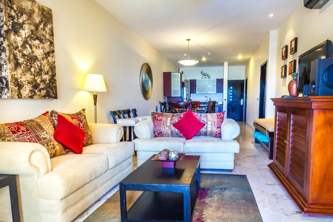 Photo of Livingroom in Downtown