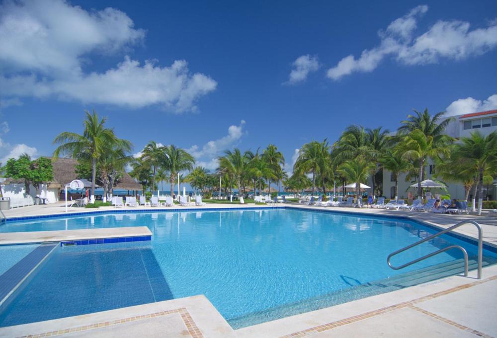 Photo of Others in Punta Cancun