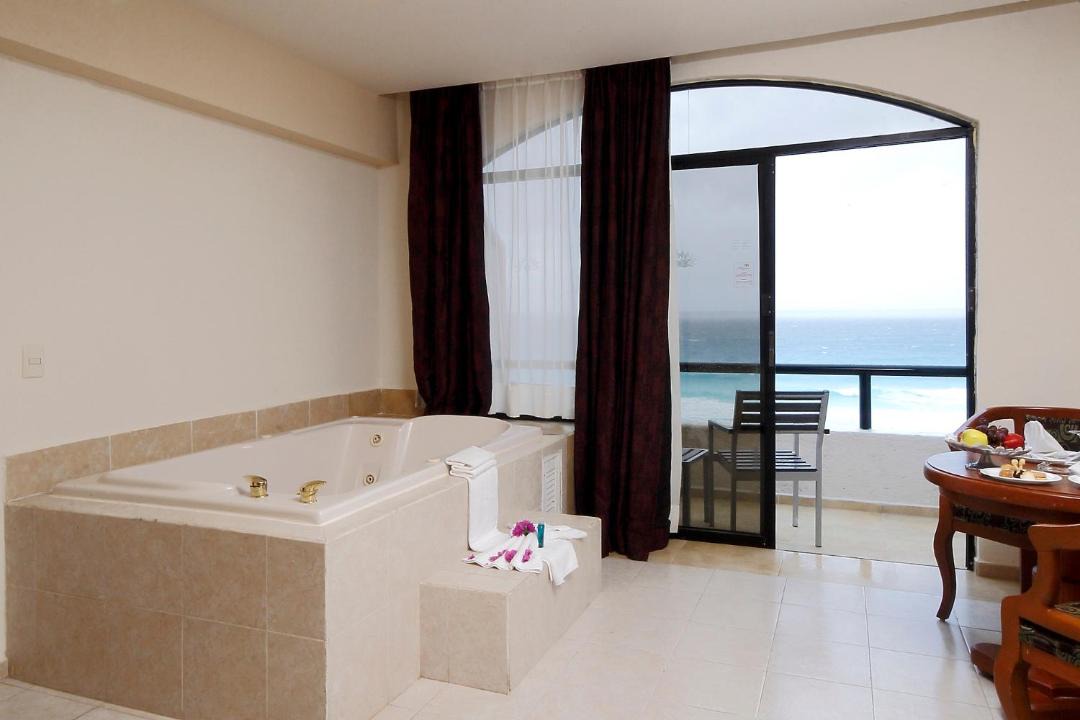 Photo of Others in Zona Hotelera