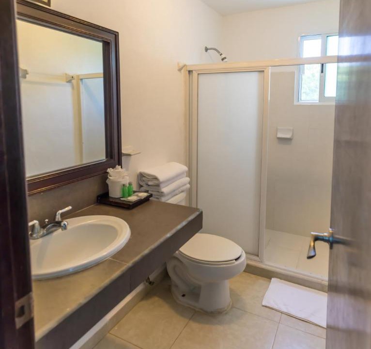 Photo of Bathroom in Zona Hotelera