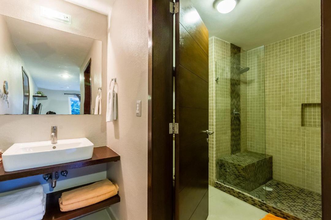 Photo of Bathroom in Playacar