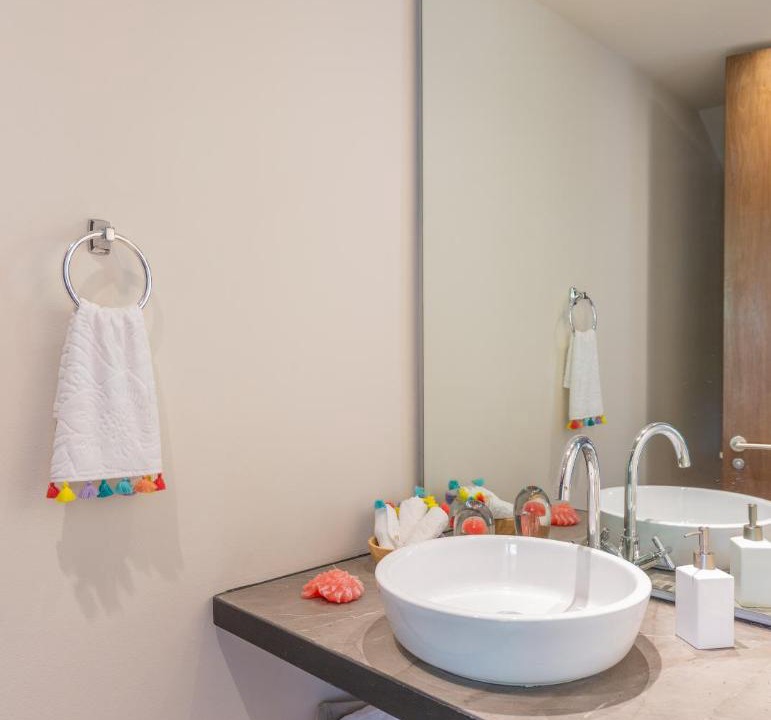 Photo of Bathroom in Zama